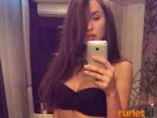 कामुक वीडियो चैट malenakrasi