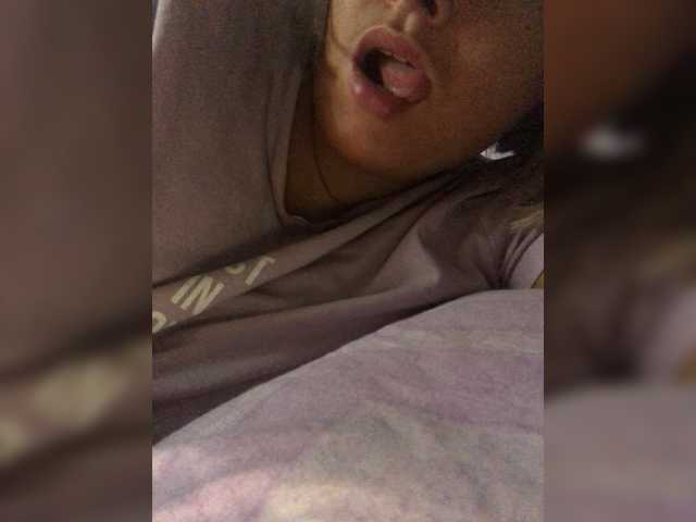 प्रसारण स्क्रीनशॉट Nikol__