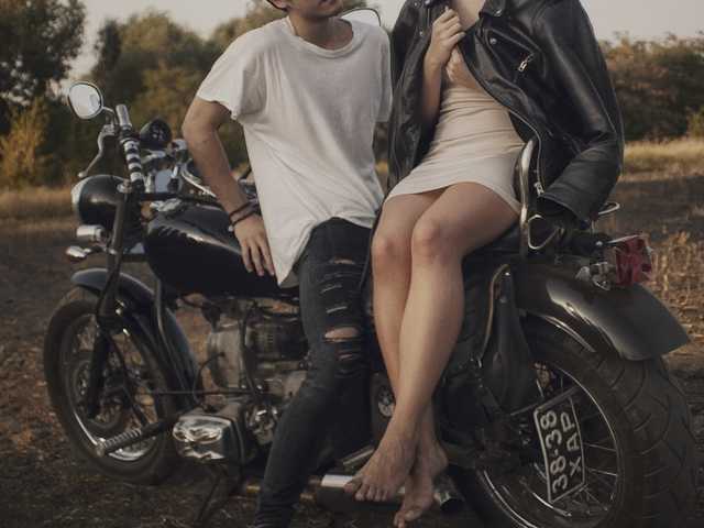 प्रोफ़ाइल की तस्वीर AleksaMeLion