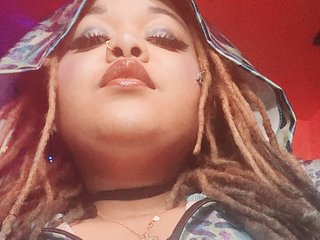 कामुक वीडियो चैट MamaWitch