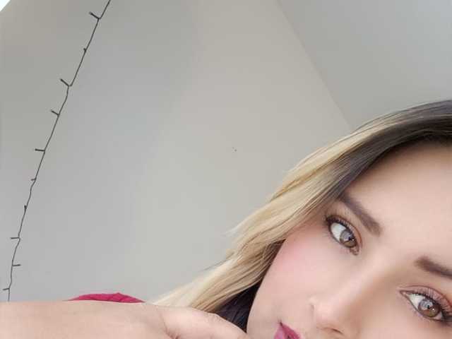 प्रोफ़ाइल की तस्वीर marcee93