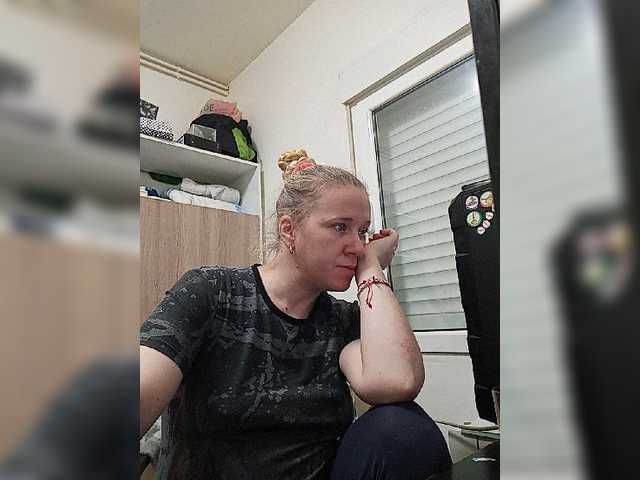 प्रसारण स्क्रीनशॉट lorenarubia