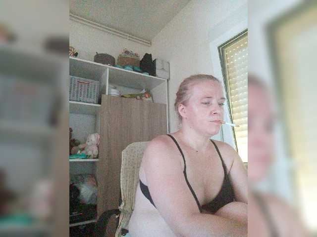 प्रसारण स्क्रीनशॉट lorenarubia