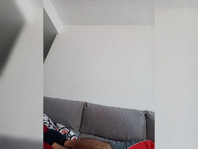 प्रसारण स्क्रीनशॉट lorenarubia