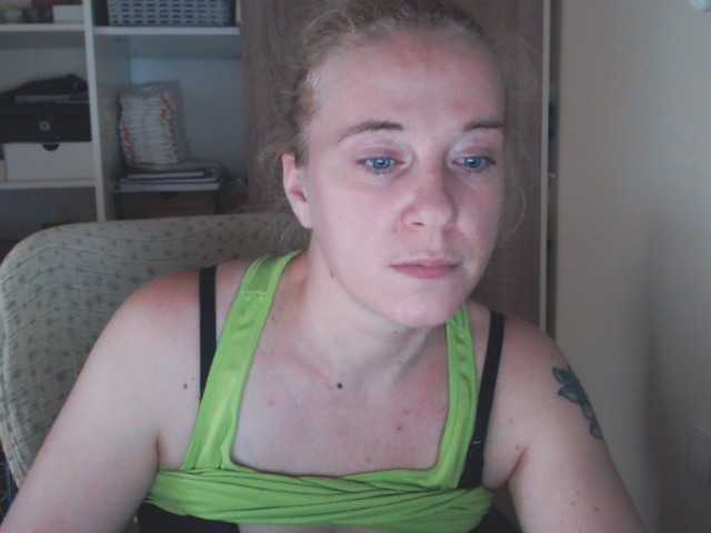 प्रसारण स्क्रीनशॉट lorenarubia