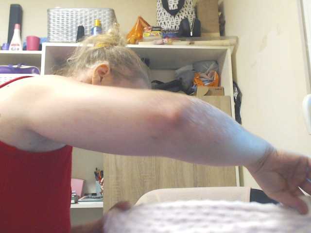 प्रसारण स्क्रीनशॉट lorenarubia