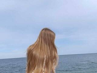 कामुक वीडियो चैट ---kisa25_