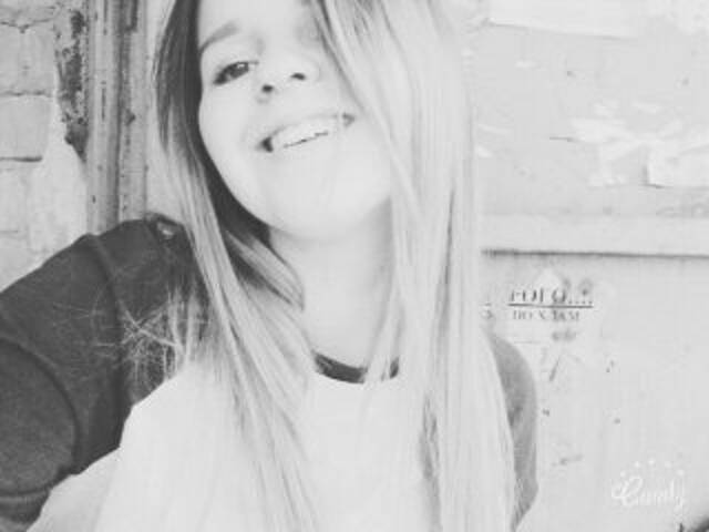 प्रोफ़ाइल की तस्वीर Marine300895