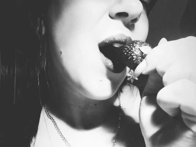 प्रोफ़ाइल की तस्वीर YourSugar9999