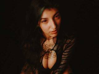 कामुक वीडियो चैट Marllena