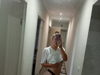 कामुक वीडियो चैट MarryeSnakey13