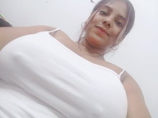 कामुक वीडियो चैट Martinaeliana01