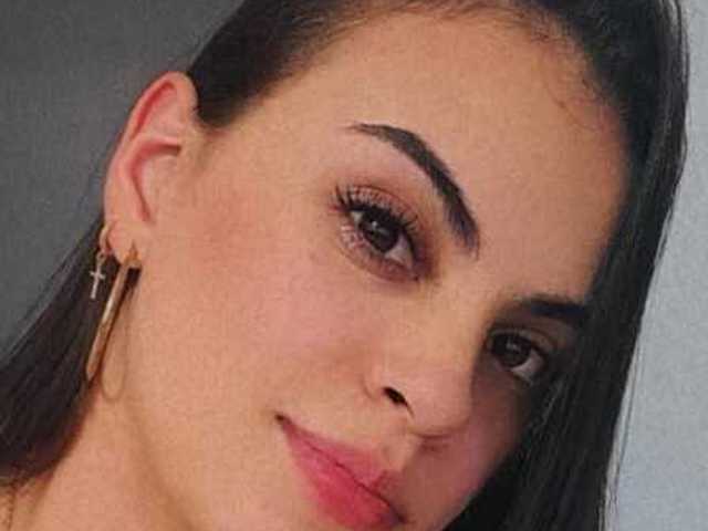 प्रोफ़ाइल की तस्वीर Martinnarose