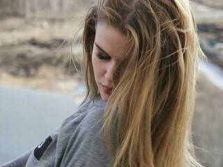 कामुक वीडियो चैट Mary-Mi