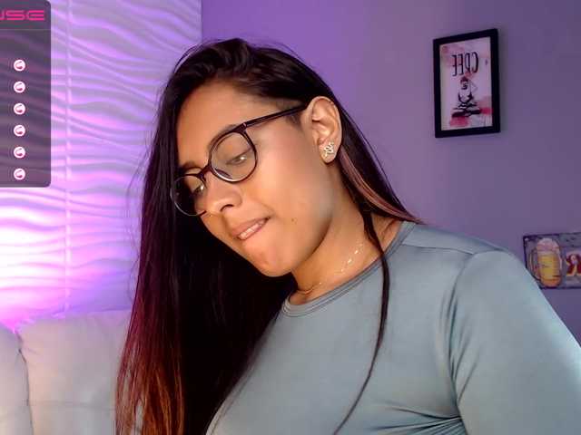 तस्वीरें MaryOwenss Why don't you give this big ass a little love♥♥ Spit Ass 22Tks♥♥ SpreadAsshole♥♥ Fingering 111Tks♥♥ AnalShow 499Tks♥♥ @remian