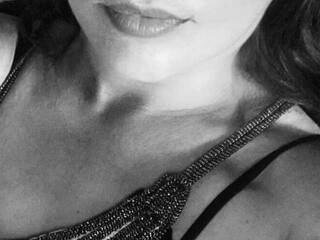 कामुक वीडियो चैट masteritsa