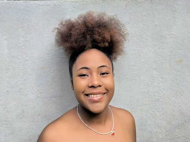 प्रोफ़ाइल की तस्वीर Mathildahh