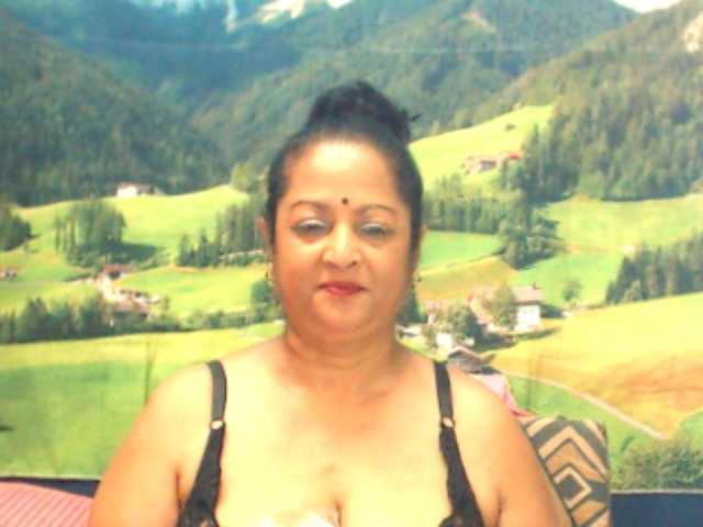 तस्वीरें matureindian boobs 15 tk,ass 25 tokens,fully nude in pvt n spy,tip 15tk to use toy,guys all nude in spy or pvt,spreading ass n pussy also in spy or pvt