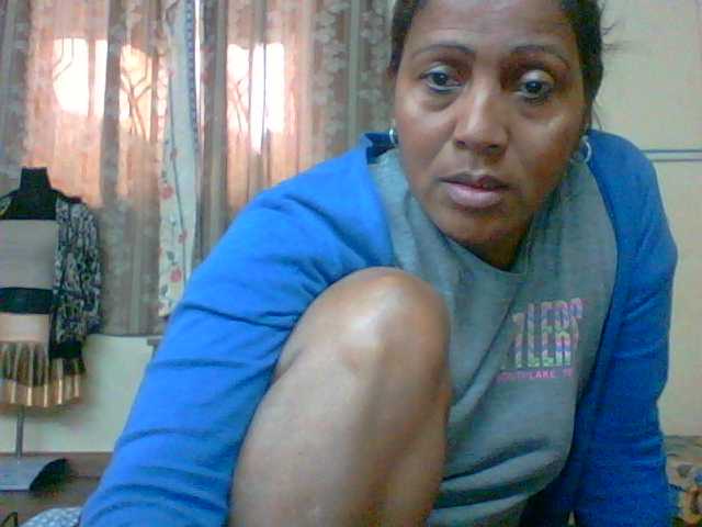 प्रसारण स्क्रीनशॉट maturewoman