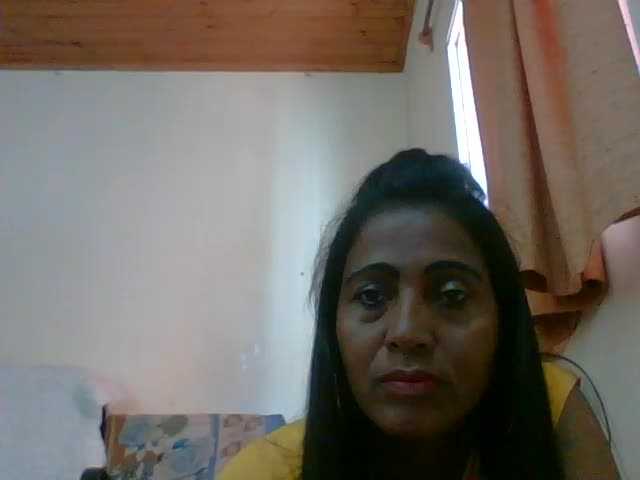 प्रसारण स्क्रीनशॉट maturewoman