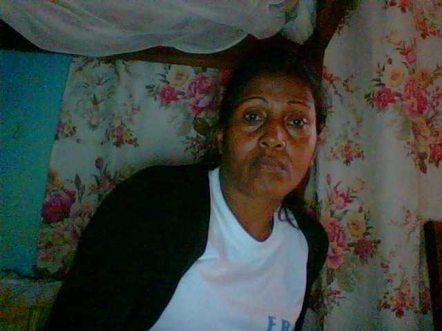 प्रसारण स्क्रीनशॉट maturewoman