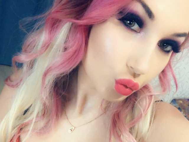 प्रोफ़ाइल की तस्वीर Sexxi_Arinka