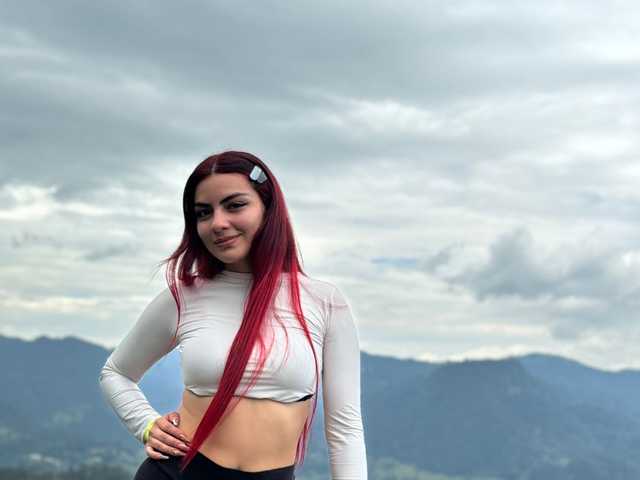 प्रोफ़ाइल की तस्वीर Megan-Jenner