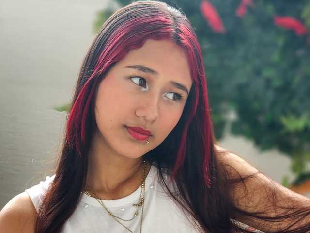 प्रोफ़ाइल की तस्वीर MeganMckenna