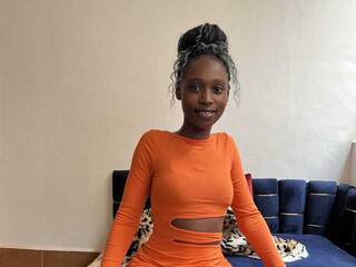 कामुक वीडियो चैट Melaninebonyxxx