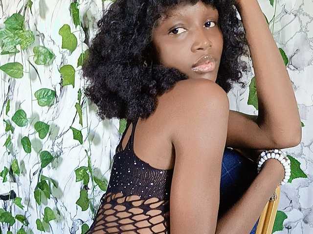 प्रोफ़ाइल की तस्वीर Melaninqueen