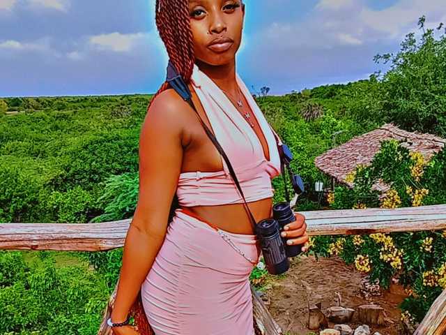 प्रोफ़ाइल की तस्वीर Mellaniee