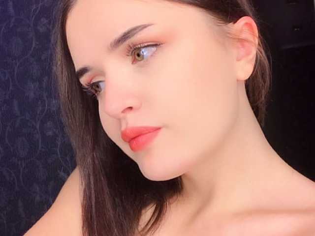 प्रोफ़ाइल की तस्वीर MelodyGreen