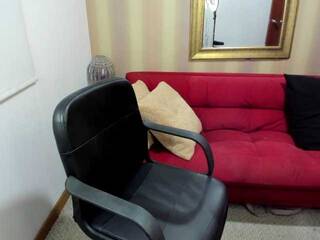 कामुक वीडियो चैट MerryColin