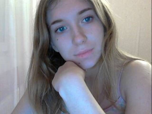 प्रसारण स्क्रीनशॉट meryylin