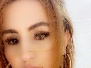 कामुक वीडियो चैट mia-lourence