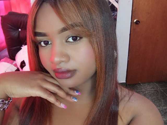 प्रोफ़ाइल की तस्वीर mia-peyton