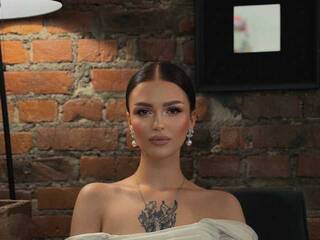 कामुक वीडियो चैट MiaLali