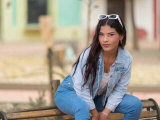 कामुक वीडियो चैट Miaynocolucci