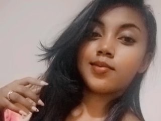 कामुक वीडियो चैट Michou691