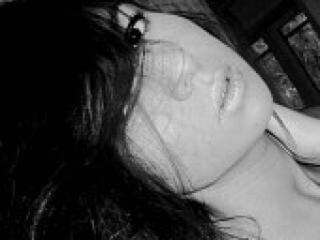 कामुक वीडियो चैट mickeymi