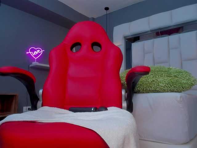 प्रसारण स्क्रीनशॉट Milena-jhons