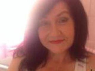 कामुक वीडियो चैट milenatv