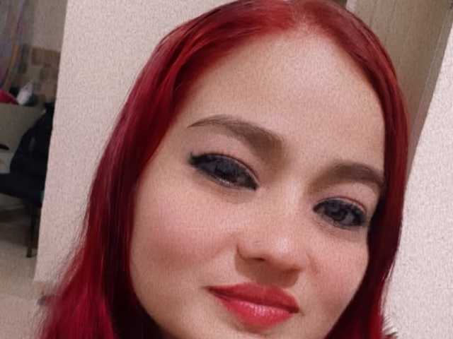 प्रोफ़ाइल की तस्वीर MILFMEGATITS