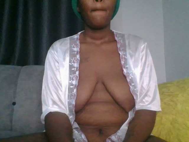 प्रसारण स्क्रीनशॉट Milktits