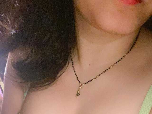 प्रोफ़ाइल की तस्वीर Milkyqueen69