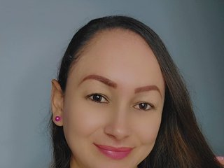 कामुक वीडियो चैट Milly-Sanchez