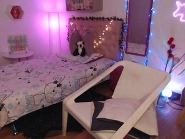 प्रसारण स्क्रीनशॉट Miss-Bonnie