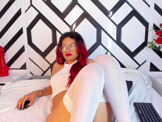 तस्वीरें MissAlexa TGIF let's have fun with my lush, On with ultra high levels for my pleasure Check Tip Menu❤ big cum at @sofar @total