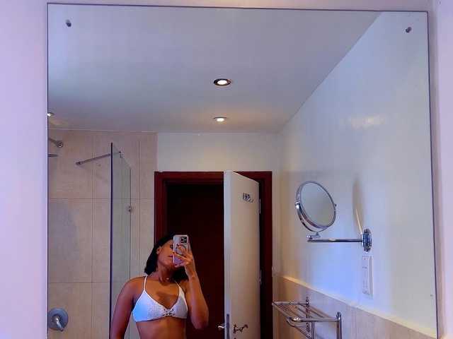 प्रोफ़ाइल की तस्वीर MissBehavin69