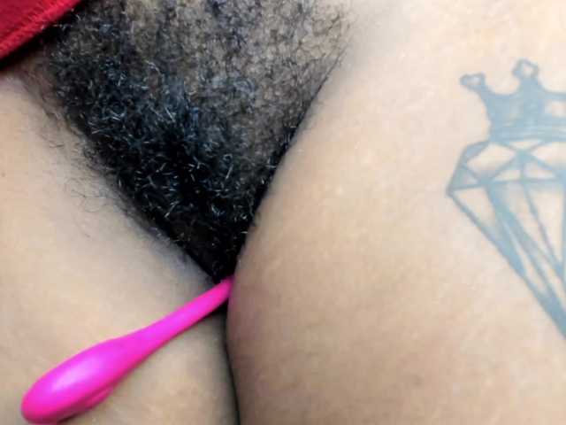तस्वीरें MissBlackCandy hairy#squirt #hairy #feet #bush #ebony